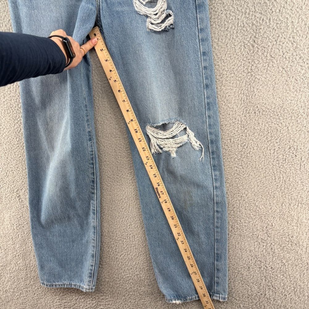Levi’s 94 Baggy Jeans Size 26 Light Wash Distressed Straight Leg - Picture 9 of 15